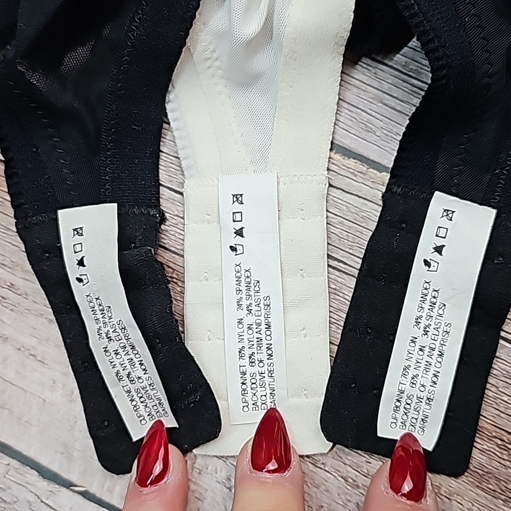 NEW THREE PLAYTEX LINED UNDERWIRE BRAS - Picture 15 of 15